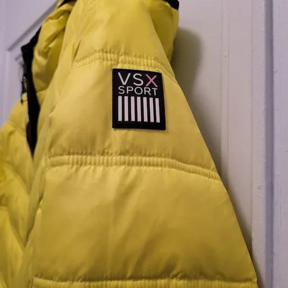 Down jacket - Picture 2 of 5
